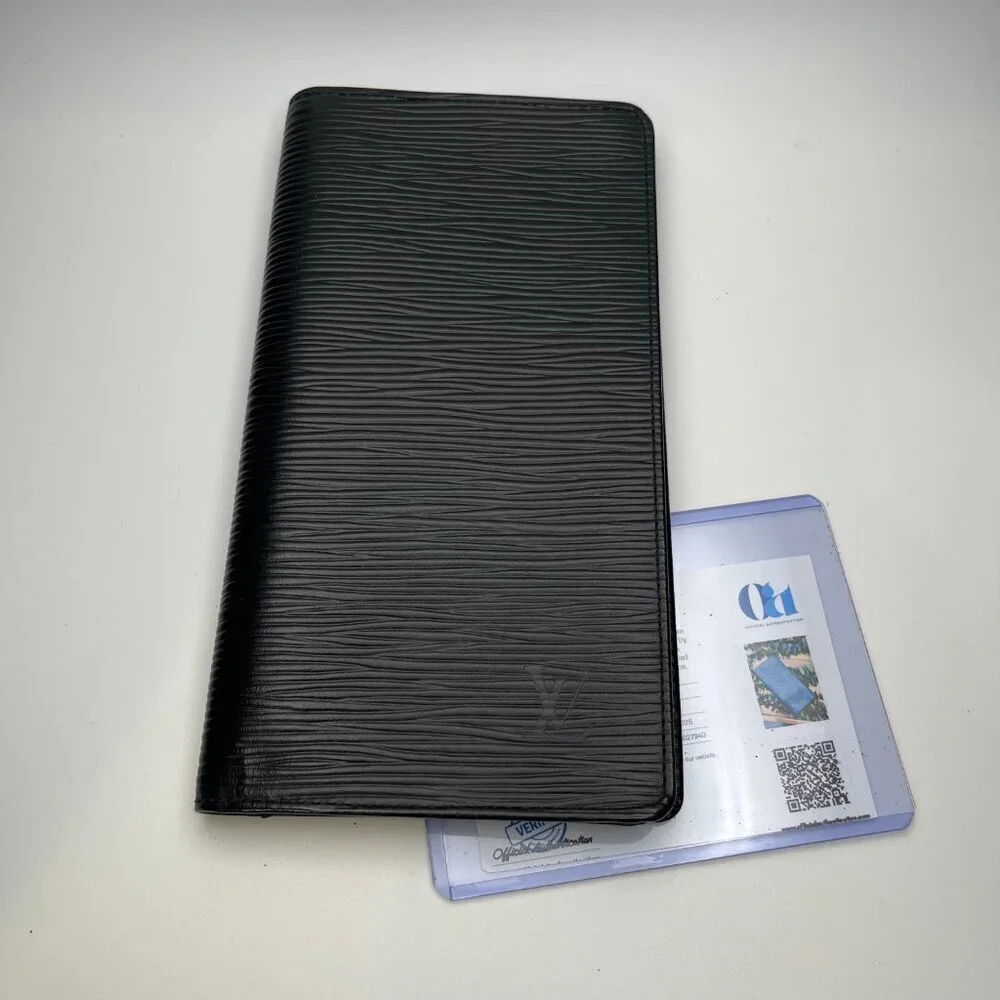 LOUIS VUITTON Vintage Epi Porte Cartes Credit Long Wallet, Black - Preowned